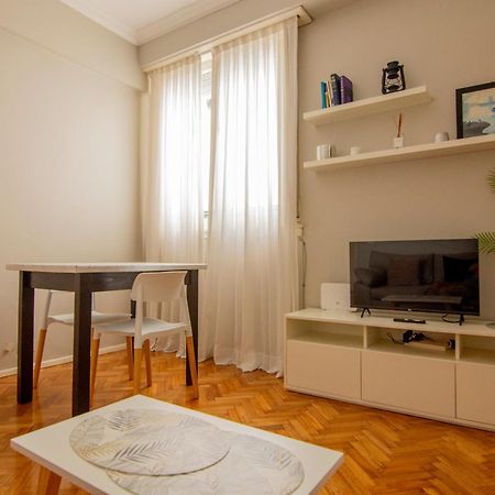 Calle 3 De Febrero, Departamento En Belgrano بوينس آيرس المظهر الخارجي الصورة
