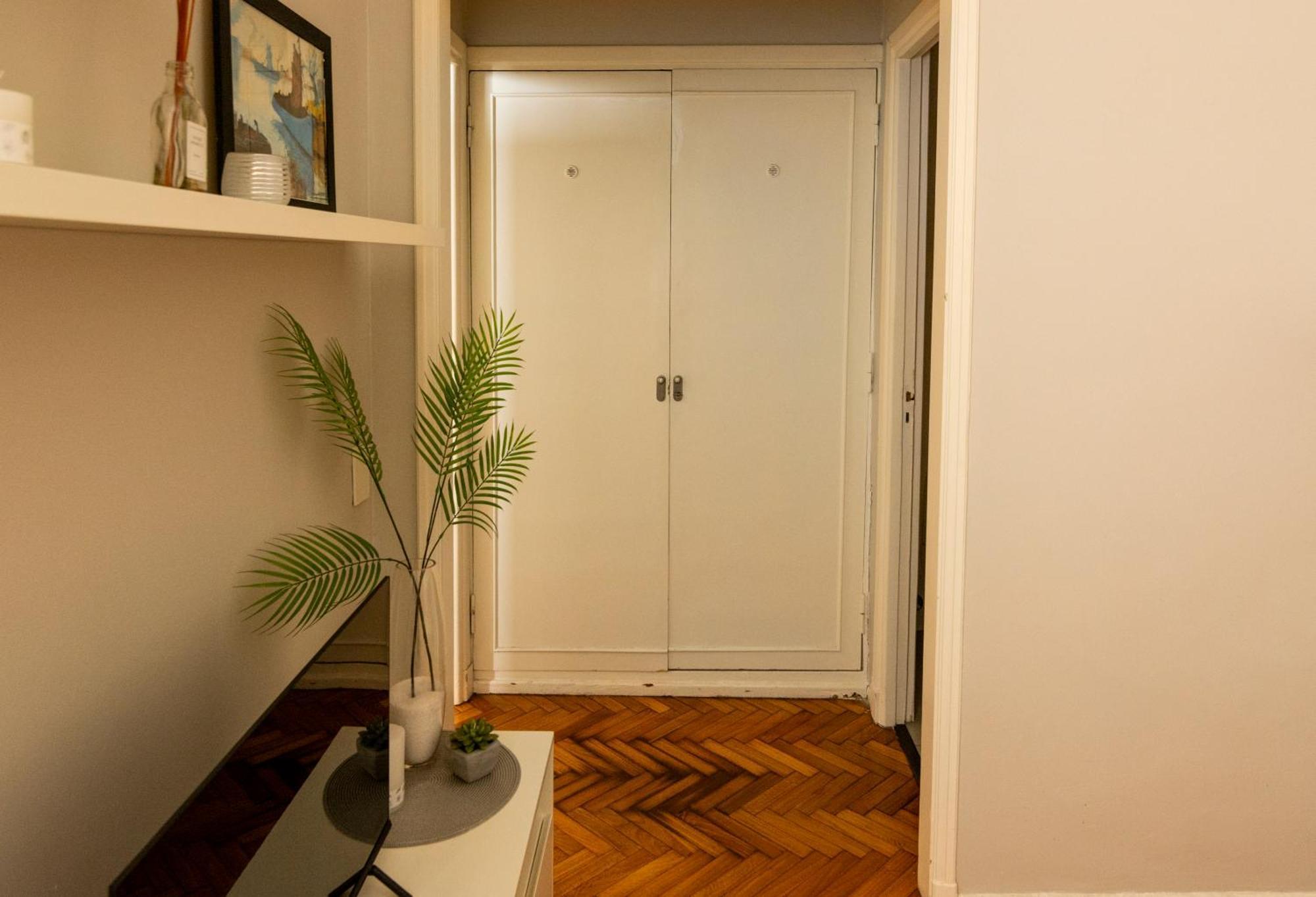 Calle 3 De Febrero, Departamento En Belgrano بوينس آيرس المظهر الخارجي الصورة